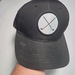 Signatures Crossed Golf Clubs Hat Black Snapback Cap OSFM Embroidered Patch Mens